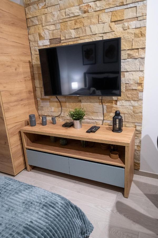 Milmari - Apartman N85 コパオニク エクステリア 写真